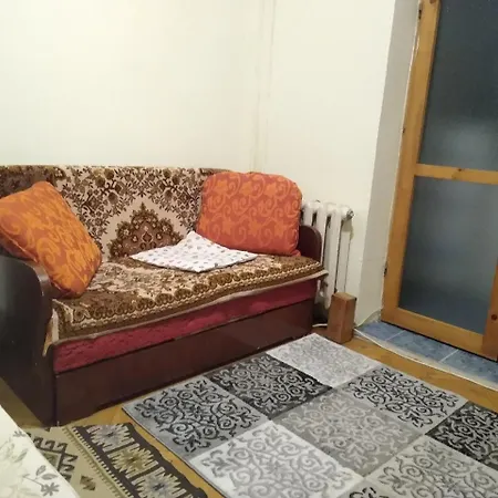 Homestay River View -Garsoniera Aproape De Stadion Cluj-Napoca